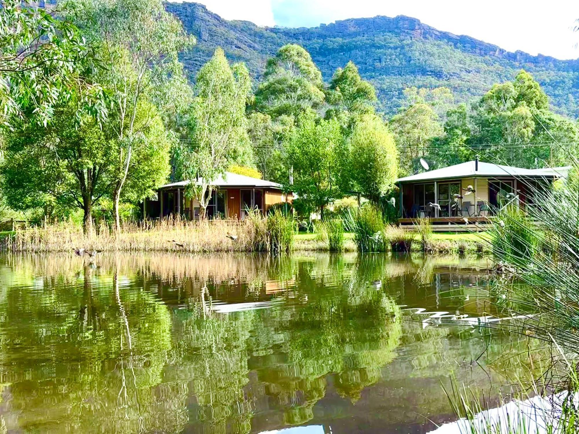 Grampians Chalets ฮอลส์แกป ภายนอก รูปภาพ